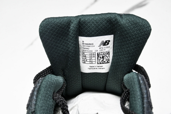 New Balance 1906 M1906RKS 