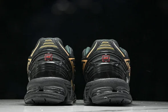 New Balance 1906 M1906RKS 
