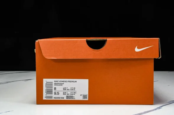 Nike Air Zoom Vomero Premium H02050 558 