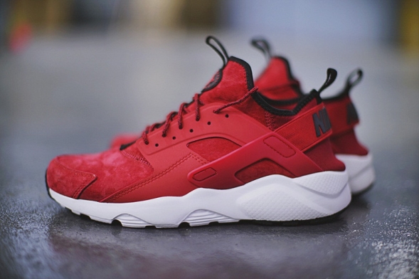 NIKE AIR HUARACHE RUN ULTRA 829669-666 