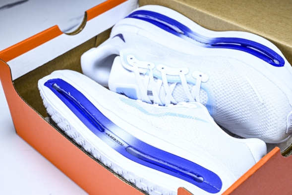 Nike Air Zoom Vomero Premium HQ2050-566 