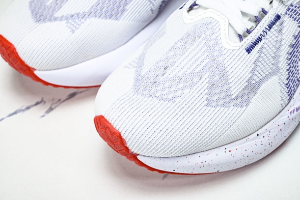 Asics Novablast 5 1011C139-500 