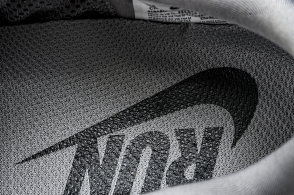 Nike Air Zoom Vomero Premium HQ2050 755 