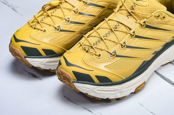 Hoka Mafate Three 2 1141572 GLW  