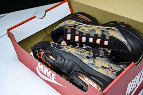 Nike Air Max 95 HQ1973-001 