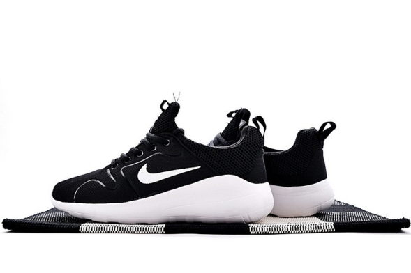 Nike KAISHI 2.0 833411-010 