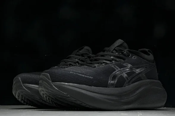Asics Gel-Nimbus 27 1012B753 