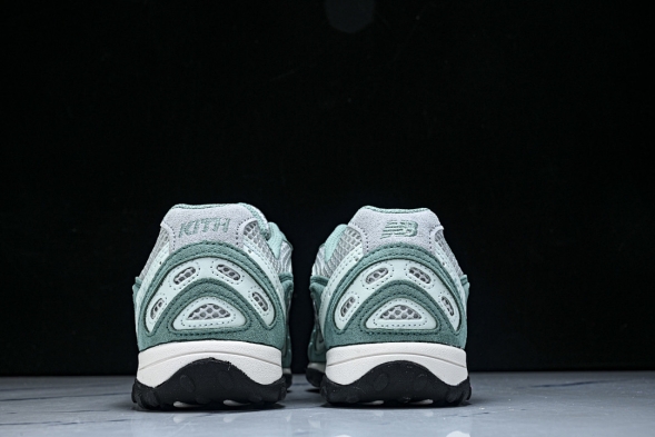 New Balance 204 U204LKTA 