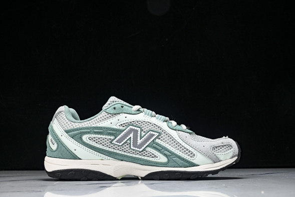 New Balance 204 U204LKTA 