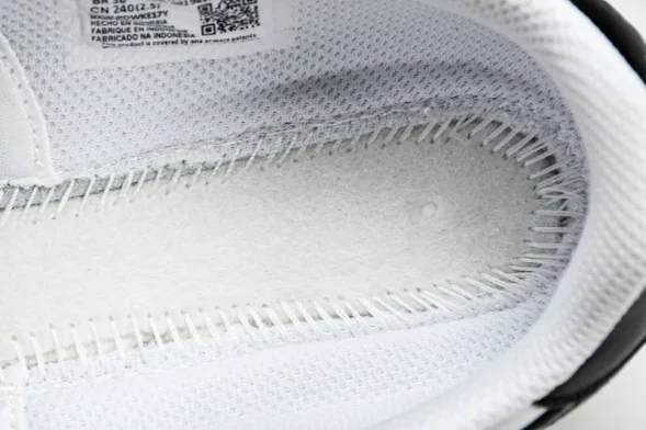 Nike Cortez Classic DM4044-100 