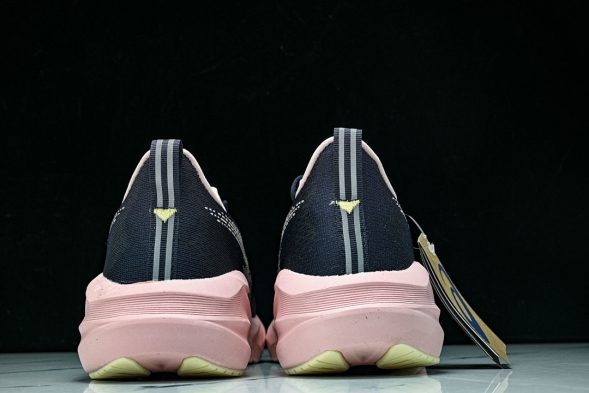 Asics Novablast 5 1012B765-400 