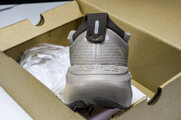 Asics Gel-Nimbus 27 1012B816-020  