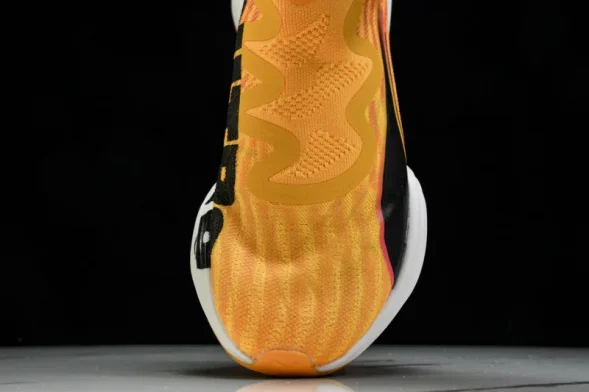 Puma FAST-R Nitro Elite 2 310621-01 