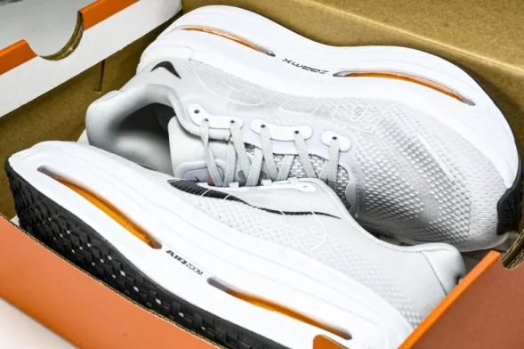 Nike Air Zoom Vomero Premium HM5973-603 