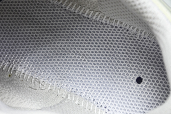 HOKA Bondi 9 1162012 VCH 