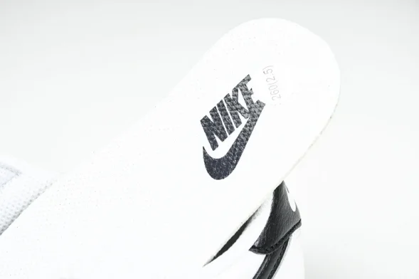 Nike Cortez Classic DM4044 105 
