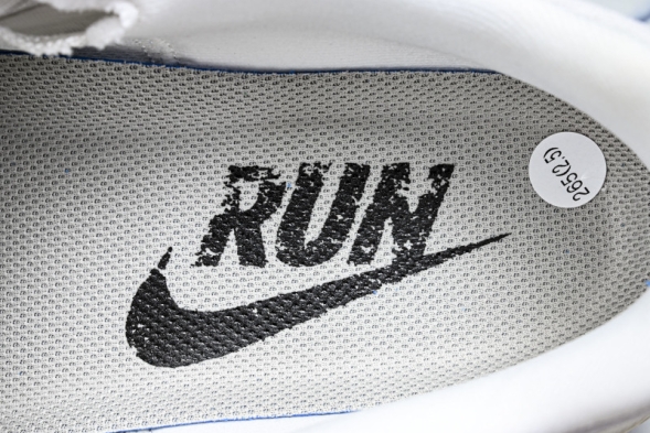 Nike Air ZoomX Vomero 18 RUN IB5726-100 