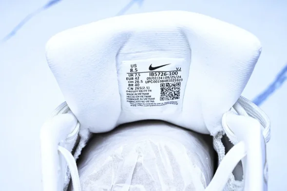 Nike Air ZoomX Vomero 18 RUN IB5726-100 