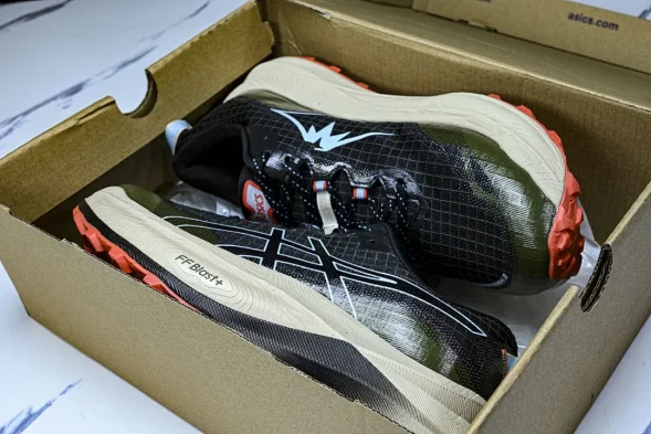 Asics Trabuco Max 3 1011B800-002 