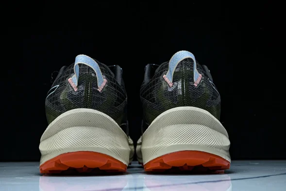 Asics Trabuco Max 3 1011B800-002 