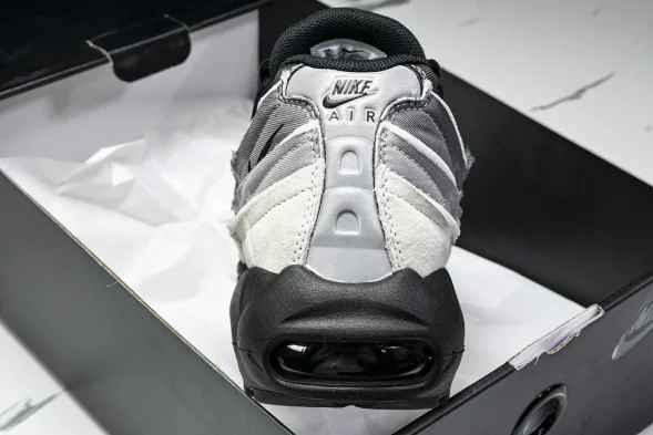 Nike Air Max 95 x Comme Des Garcons CDG CU8406-101 