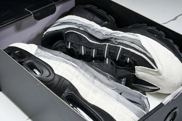 Nike Air Max 95 x Comme Des Garcons CDG CU8406-101 