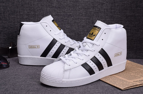 Adidas Superstar UP  