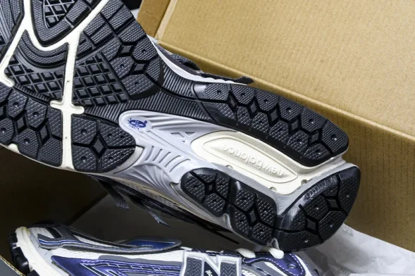New Balance 1906 U1906ANB  