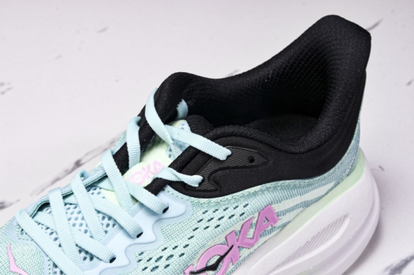 HOKA Bondi 9 1162012 BTF 