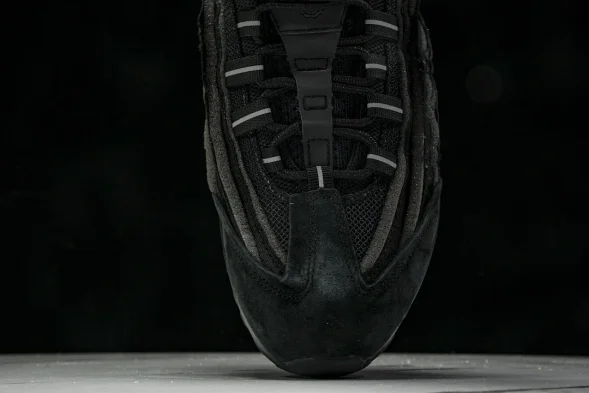 Nike Air Max 95 x Comme Des Garcons CDG CU8406 001 