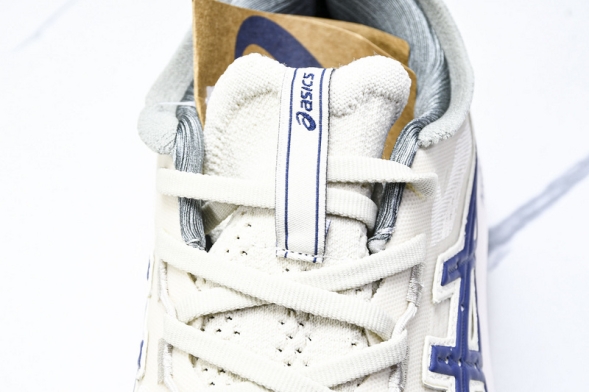 Asics Gel-Nimbus 27 1011C028-200 