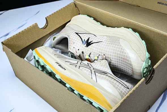 Asics Trabuco Max 3 1011B800-020 