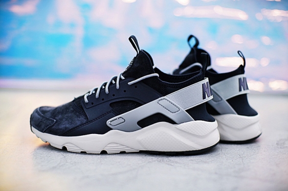 NIKE AIR HUARACHE RUN ULTRA ID 829669-667 