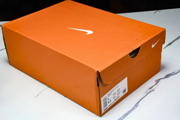 Nike Air ZoomX Vomero 18 Plus HM6805 123 