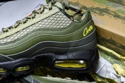 Nike Air Max 95 x Corteiz FB2709 300