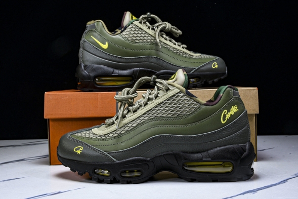 Nike Air Max 95 x Corteiz FB2709 300 
