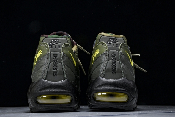 Nike Air Max 95 x Corteiz FB2709 300 