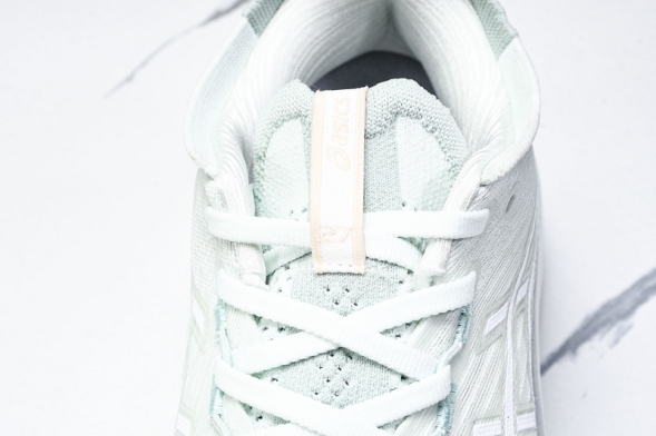 Asics Gel-Nimbus 27 1011B958-300 