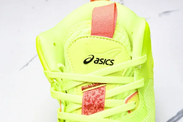 Asics Nova Surge 3 1061A049-750 
