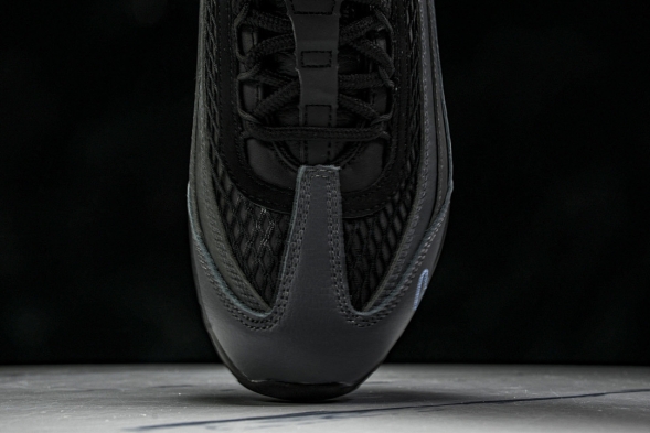 Nike Air Max 95 x Corteiz FB2709 002 