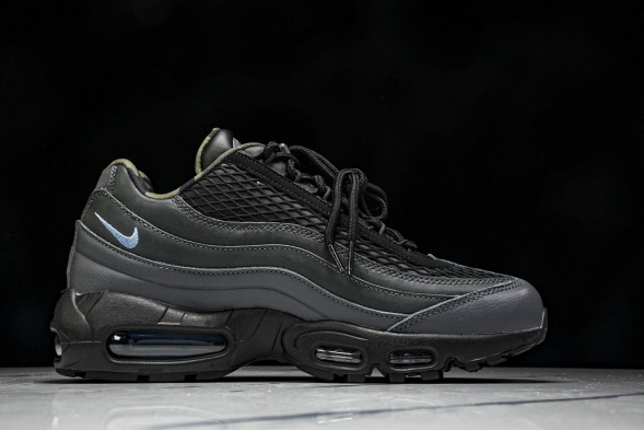 Nike Air Max 95 x Corteiz FB2709 002 