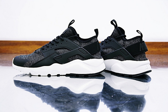 NIKE AIR HUARACHE RUN ULTRA ID 833147-003 