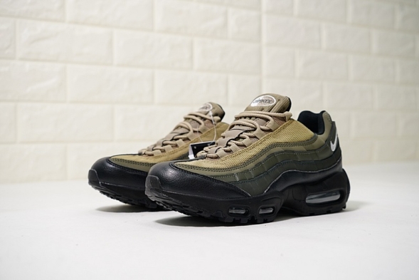 Nike air max 95 Essential 749766-024 