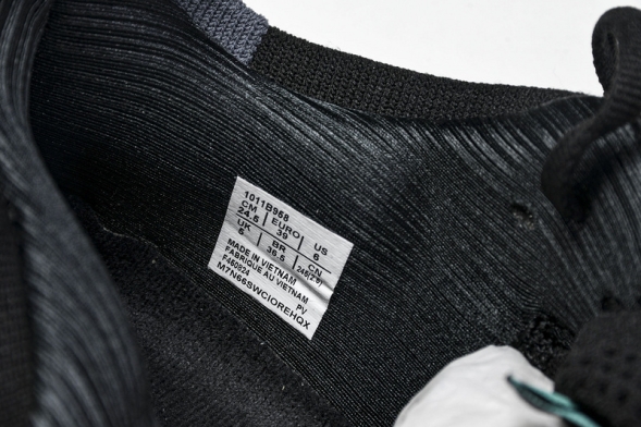 Asics Gel-Nimbus 27 1011B958-101 