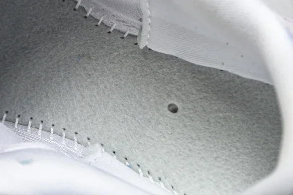 Nike Air ZoomX Vomero 18 Plus HM6805 111 