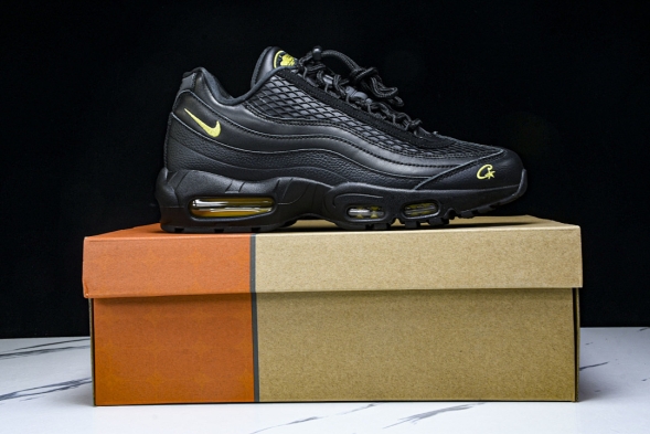 Nike Air Max 95 x Corteiz FB2709 003 
