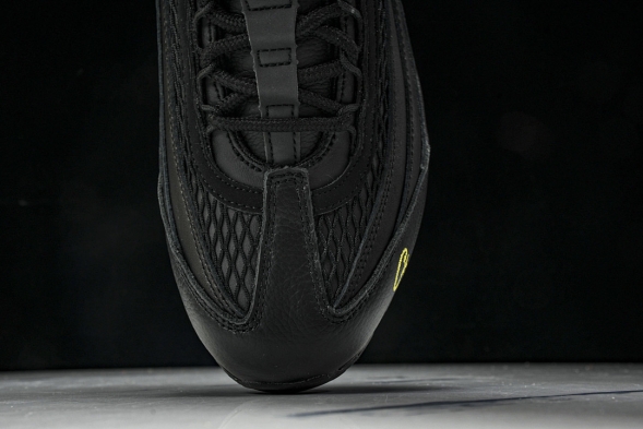 Nike Air Max 95 x Corteiz FB2709 003 