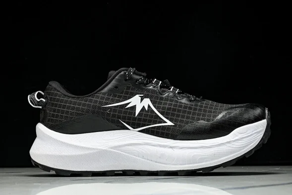Asics Trabuco Max 3 1011B800-021 